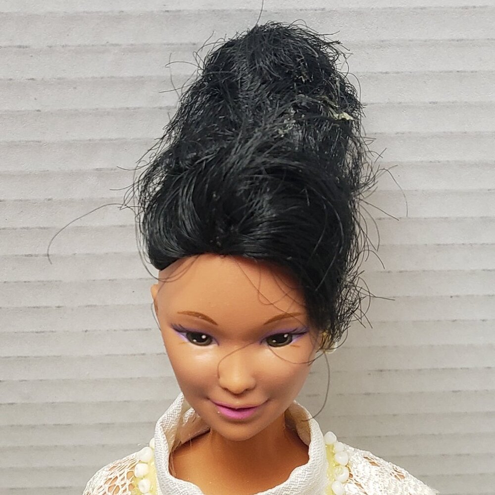 Bride Doll - Picture 6 of 13